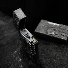 FLICKERFLARE™-LOST SOULS LIGHTER