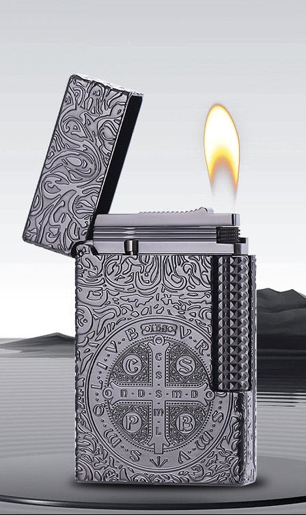 FLICKERFLARE™-BLACK CONSTANTINES LIGHTER